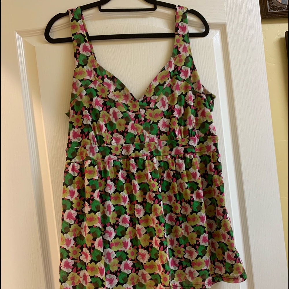 **INC pink and green floral mesh top size 1X